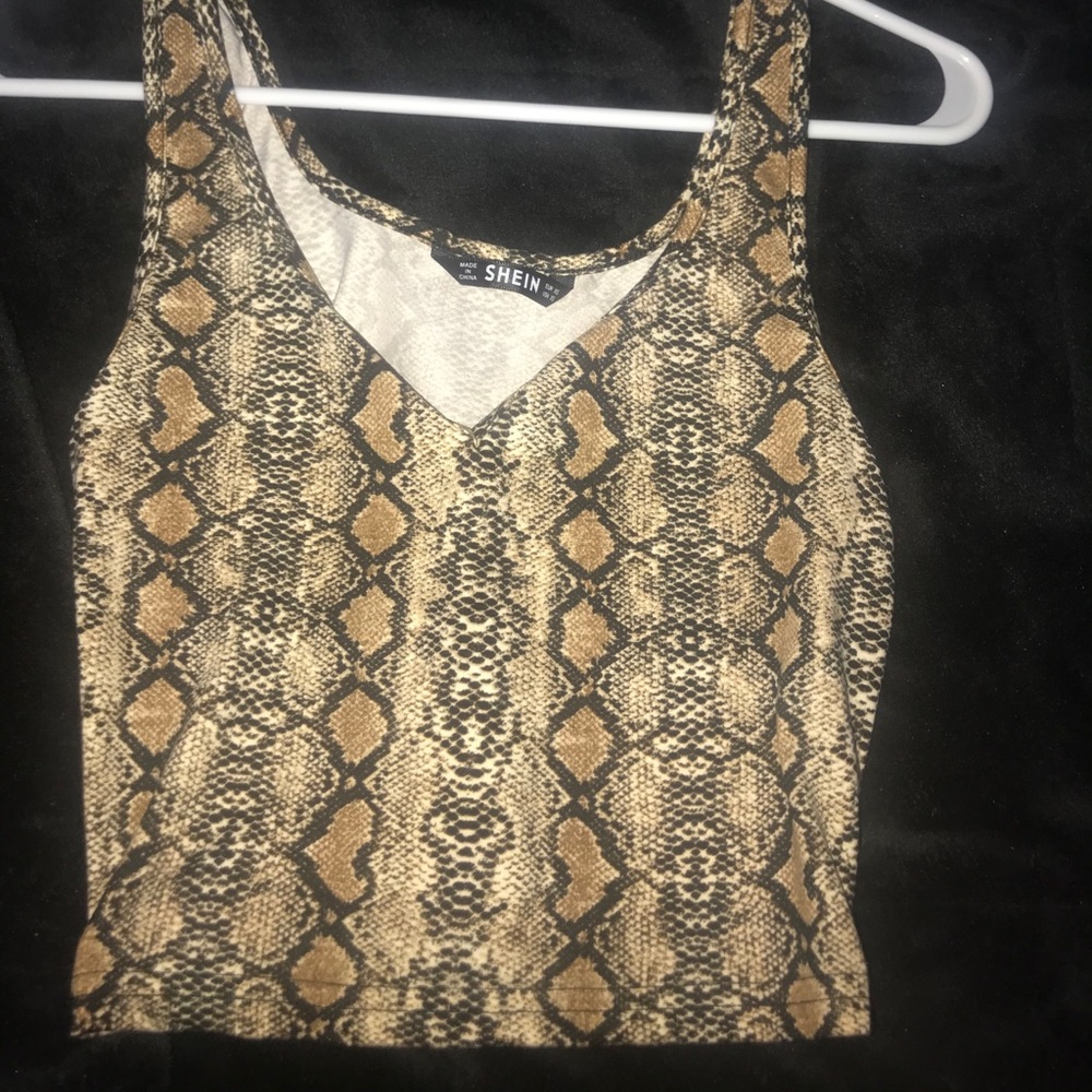 SHEIN crop top